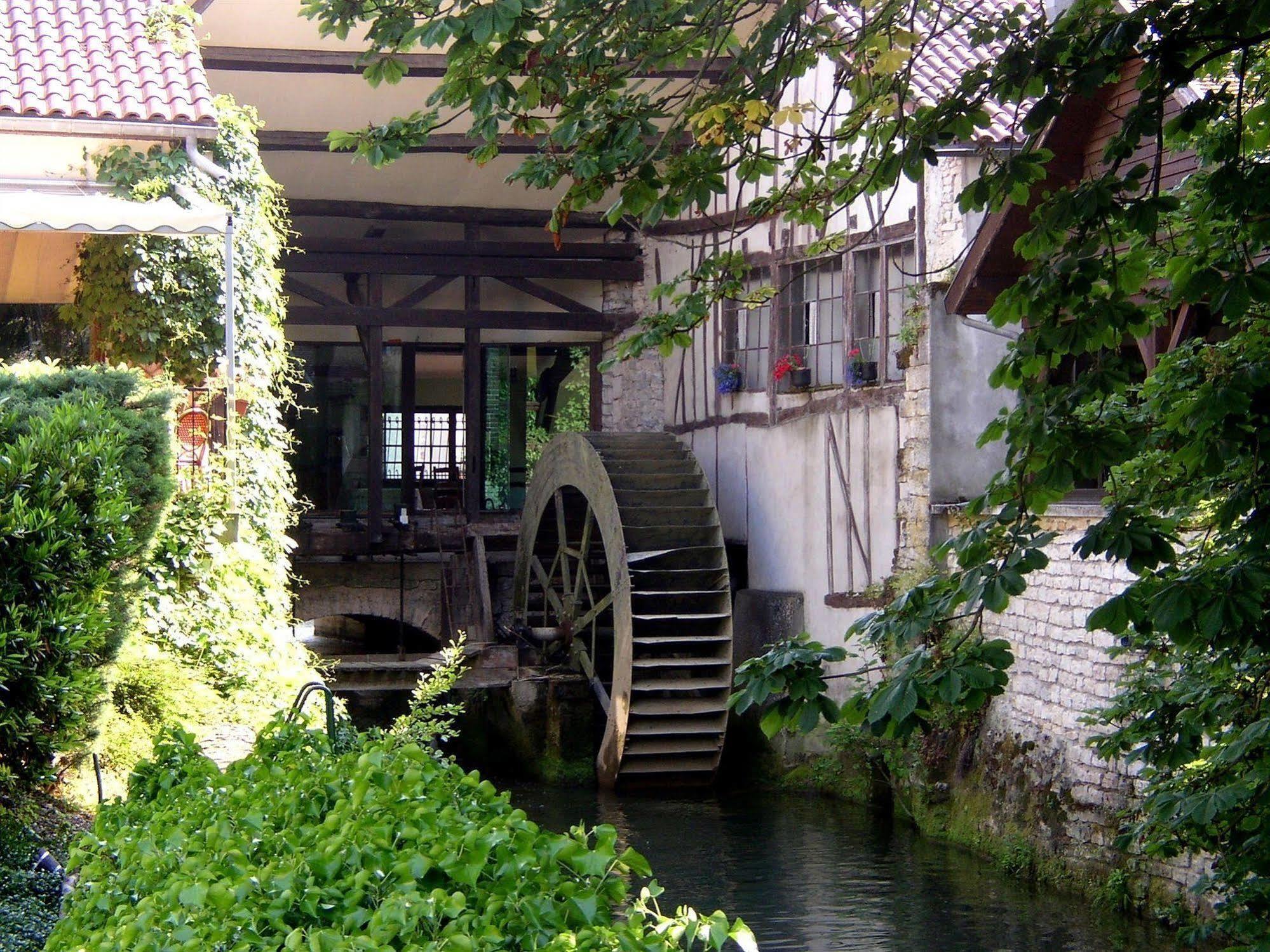 Le Moulin Du Landion Hotel Et Spa Dolancourt Exterior foto